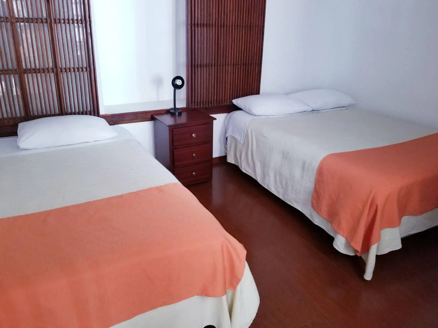 Photo - Heritage Inn
