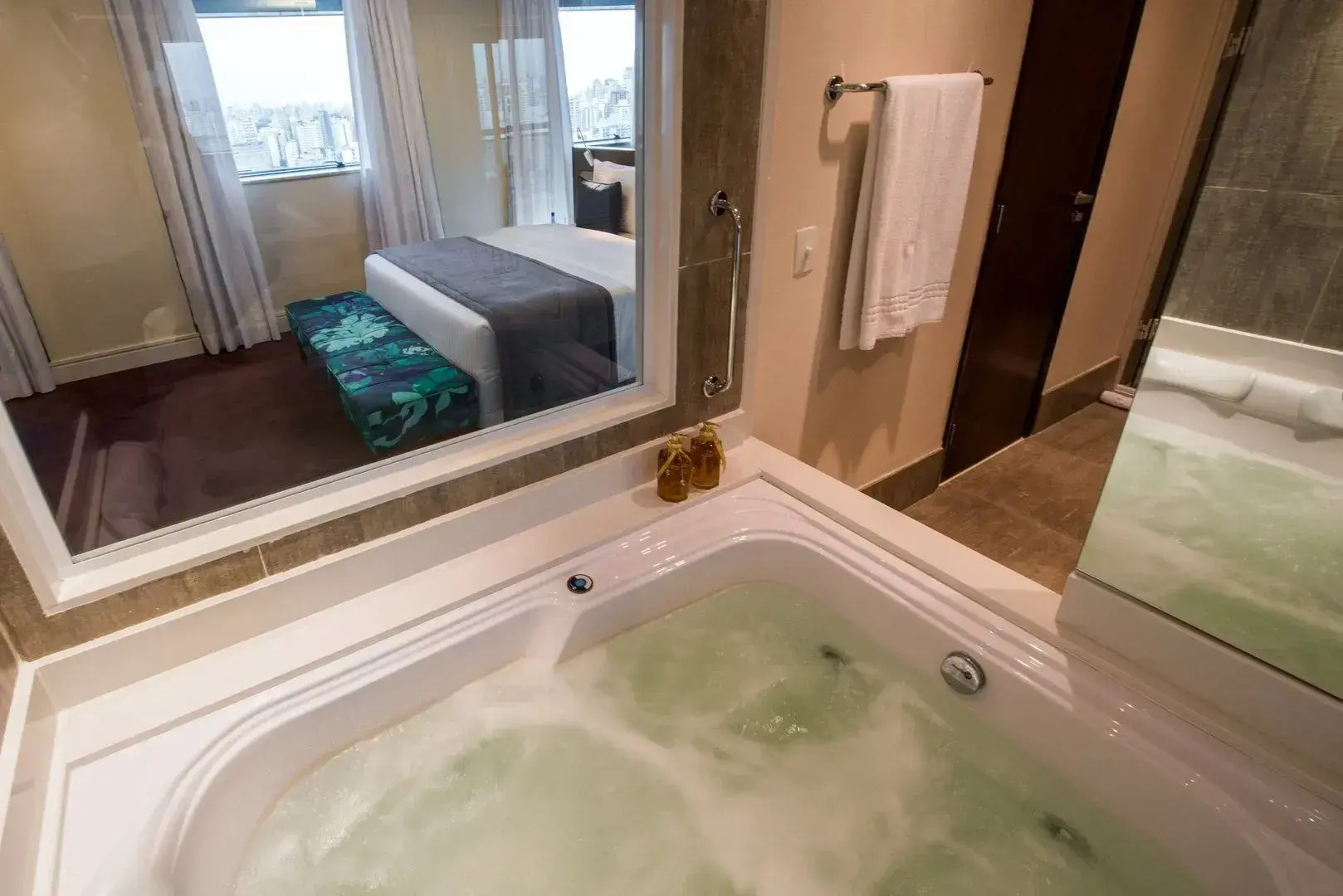 Photo - Blue Tree Premium Faria Lima