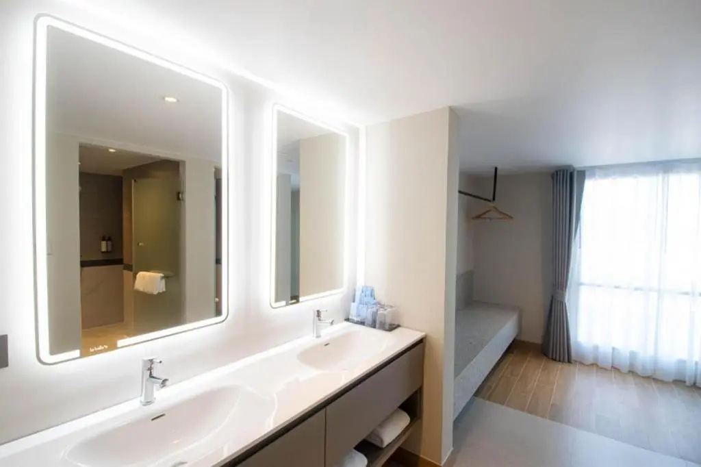Photo - Hotel 13 CoinsTiwanon (Impact Arena)