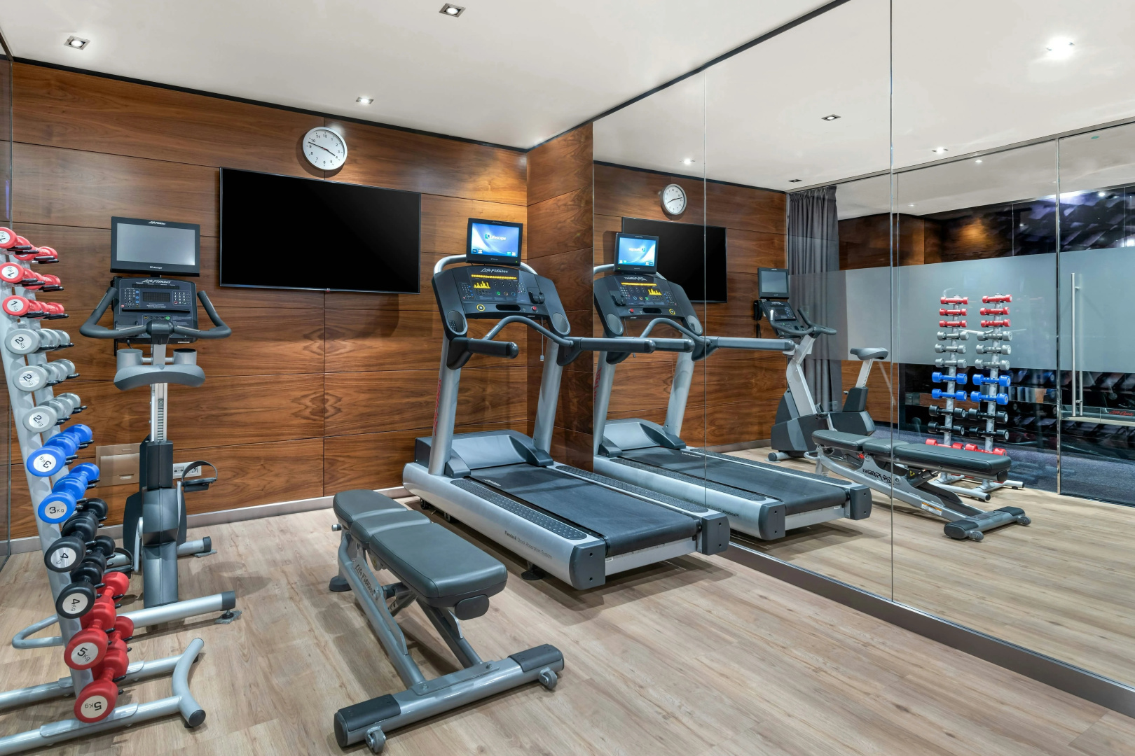 Photo - AC Hotel Victoria Suites by Marriott
