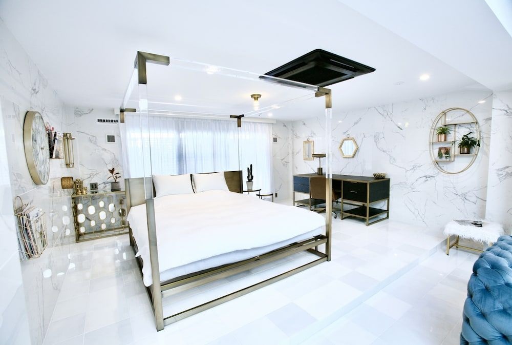 Photo - The Root2 Hotel