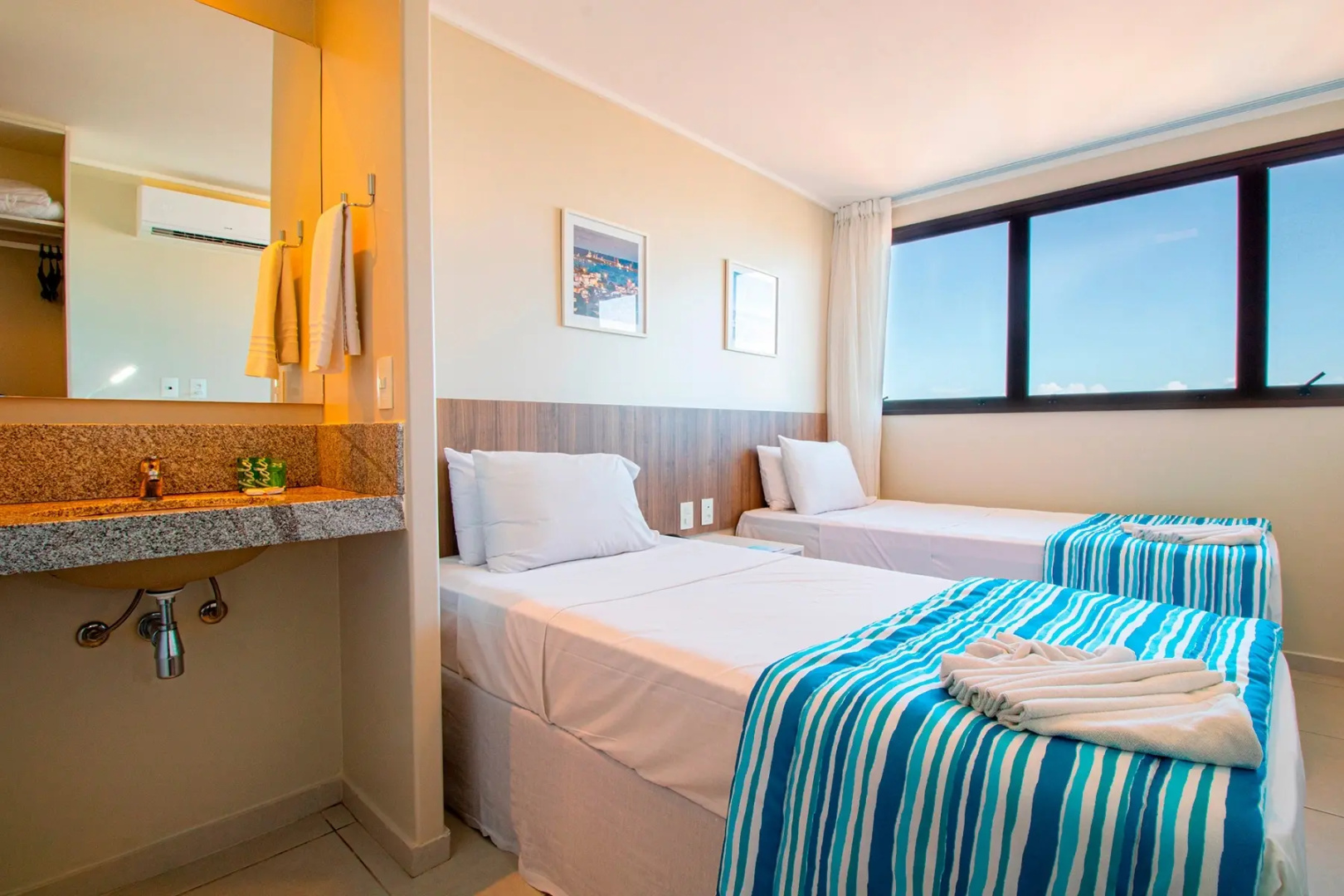 Photo - Acqua Inn