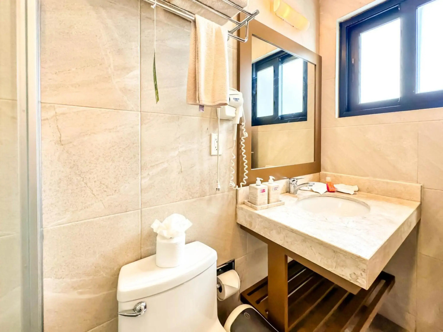 Foto - Grand Fifty Suites