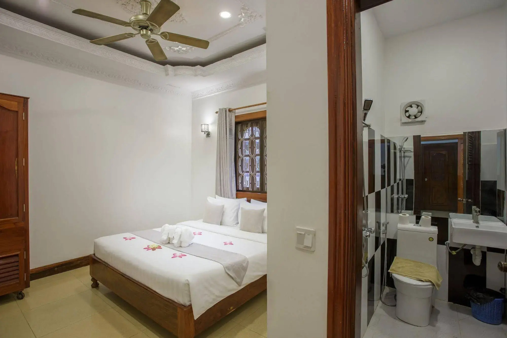 Photo - The One by Nika