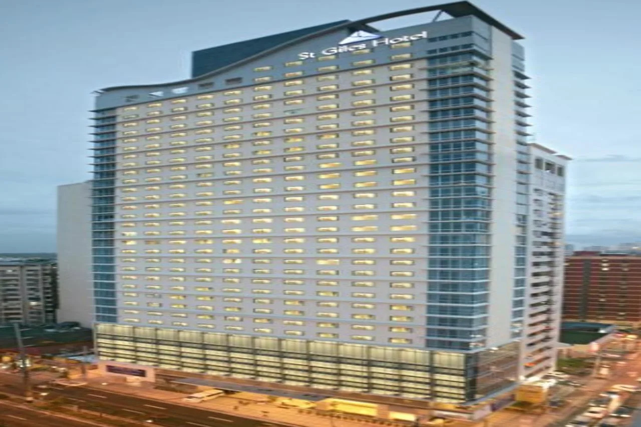 Photo - St Giles Hotel Makati