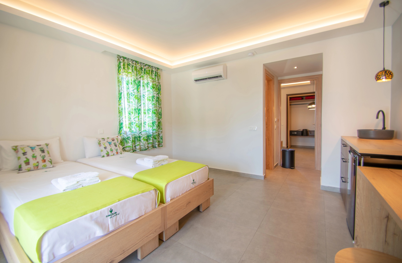 Photo - Cactus Hotel