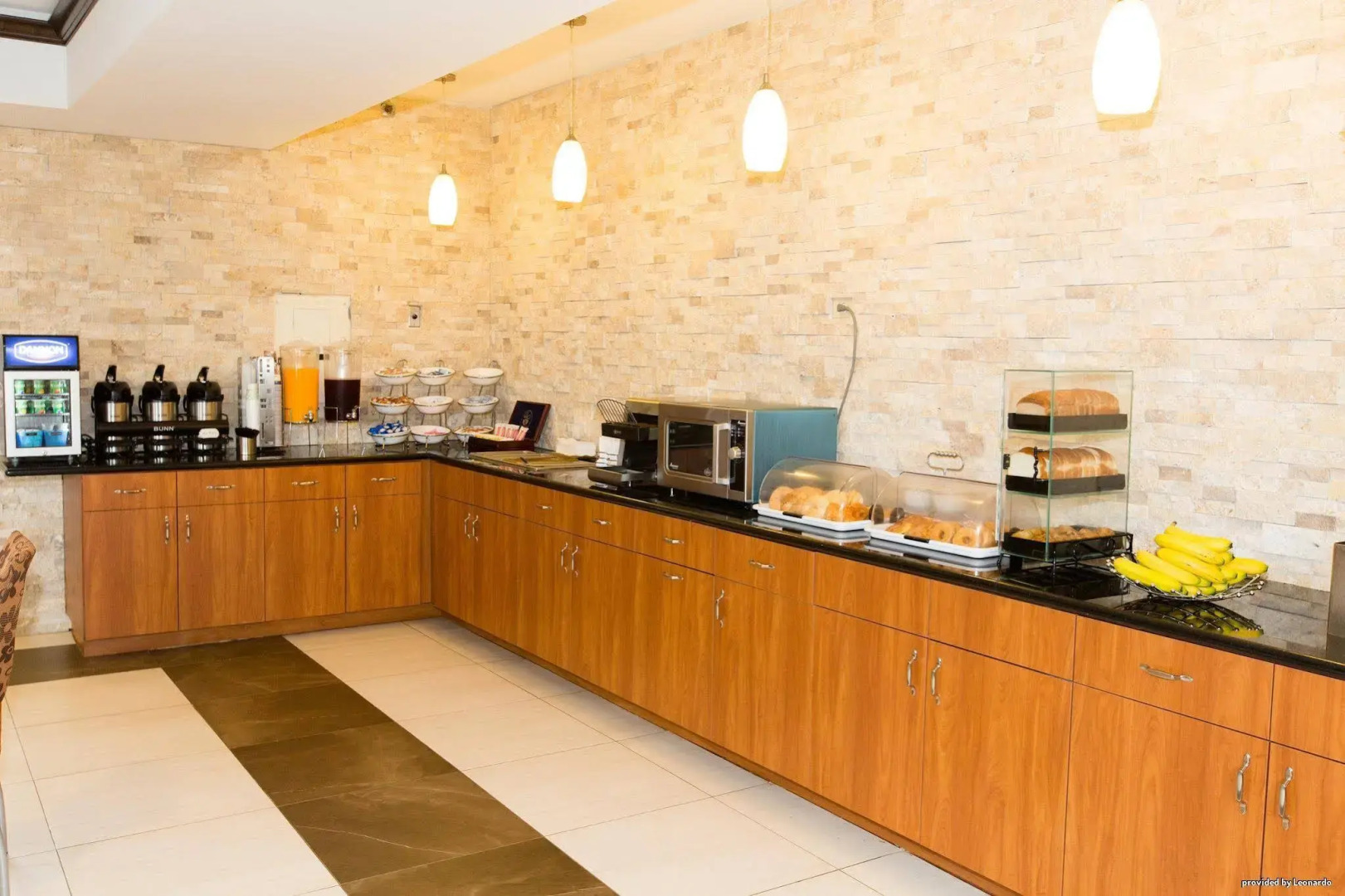 Photo - Best Western Oakbrook Inn