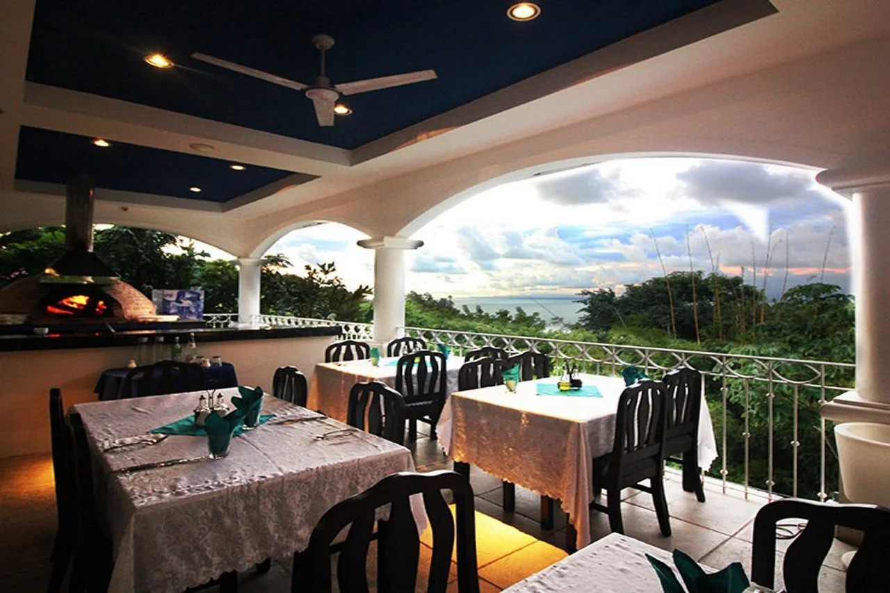 Photo - Shana by the Beach Manuel Antonio