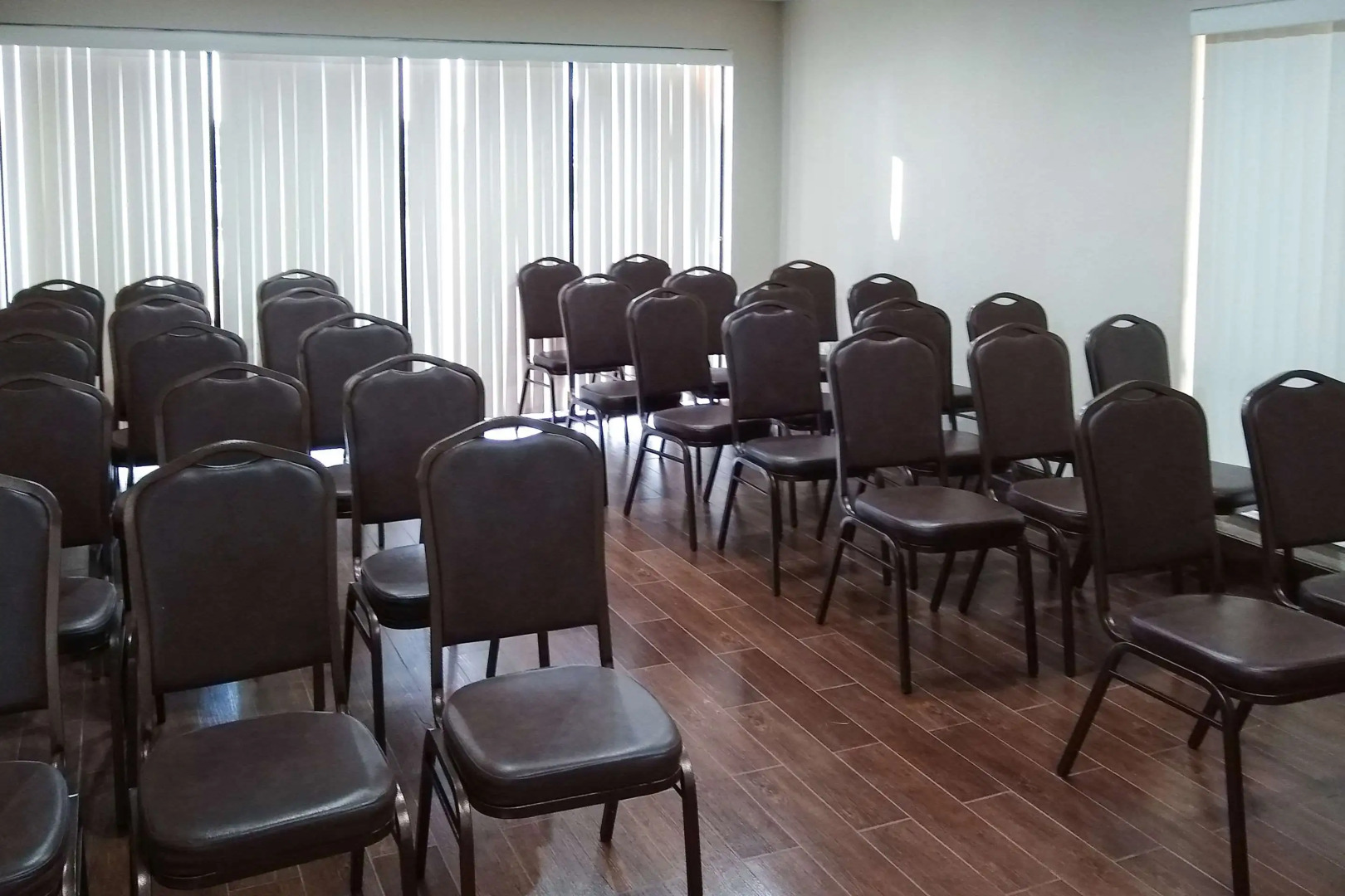 Foto - Econo Lodge Inn & Suites West - Energy Corridor