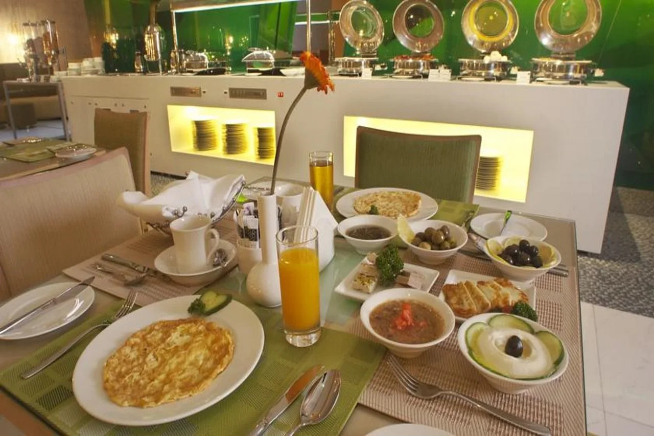 Foto - Al Khoory Executive Hotel, Al Wasl