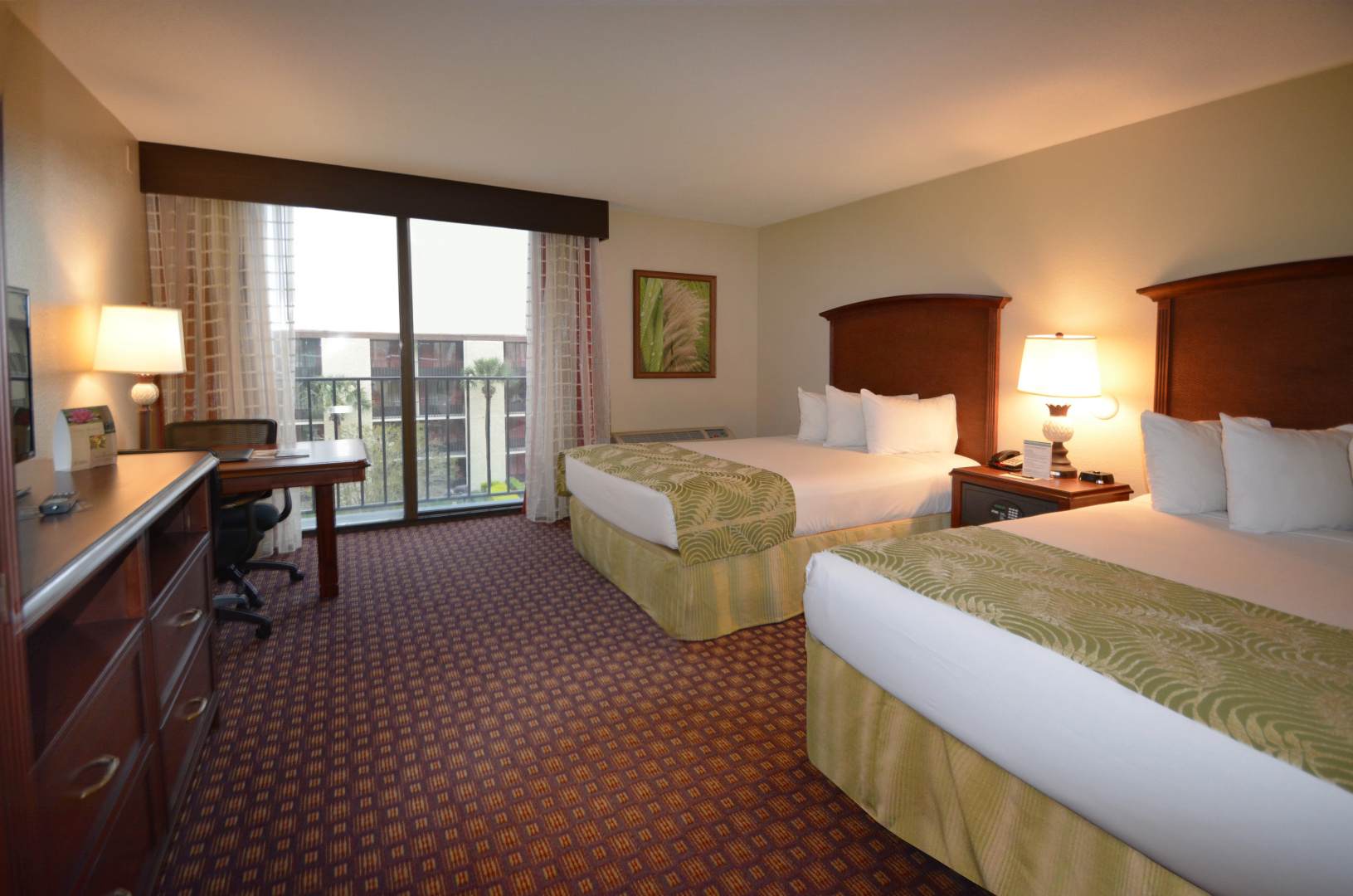 Photo - Rosen Inn, closest to Universal