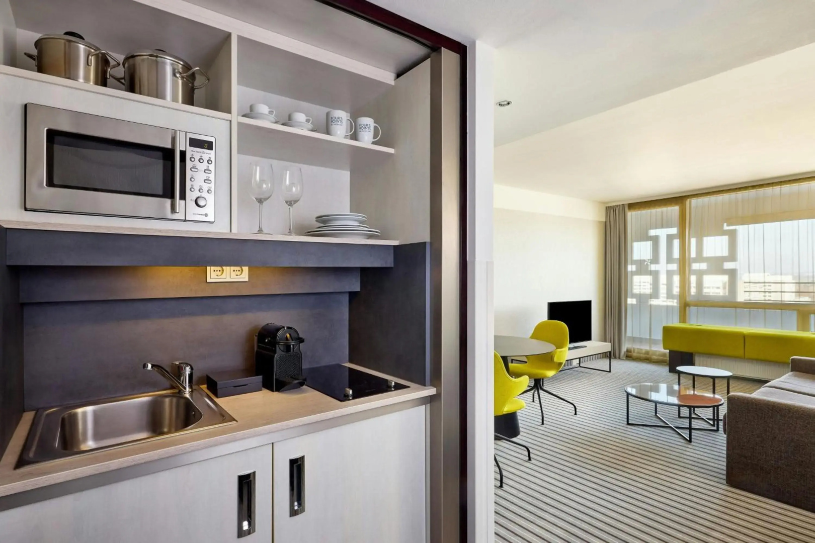 Photo - Four Points by Sheraton Munich Arabellapark