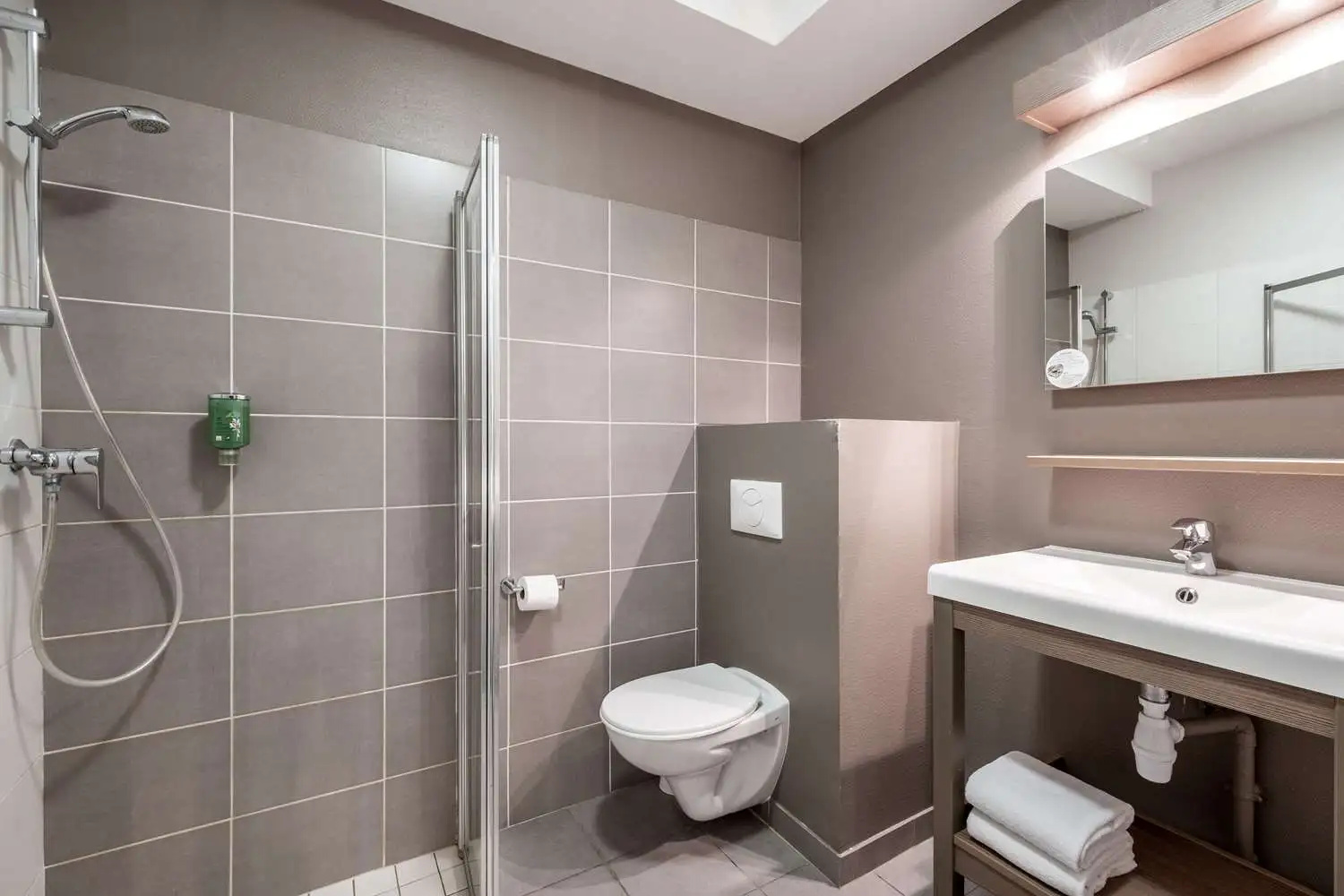 Foto - Nehô Suites Porte de Genève - Gare Annemasse
