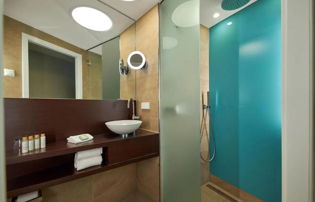 Foto - Wasserturm Hotel Cologne, Curio Collection by Hilton