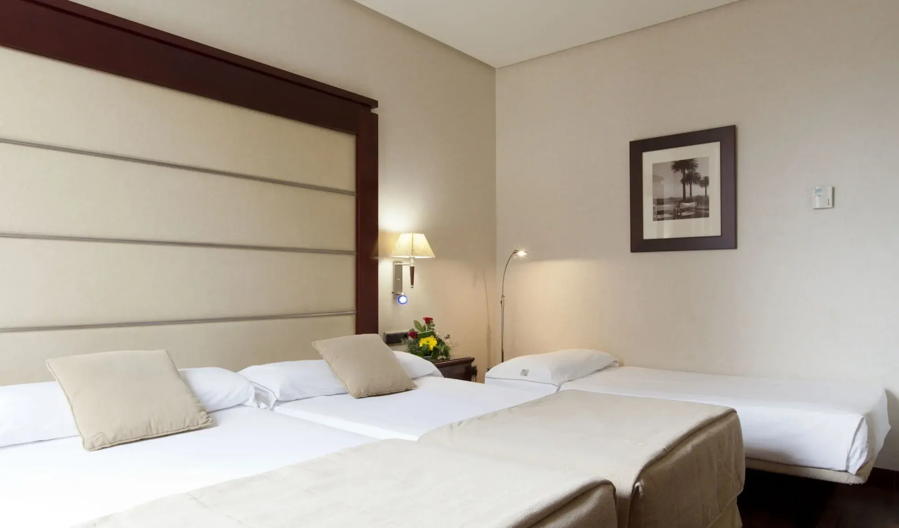 Photo - Hotel Valencia Center