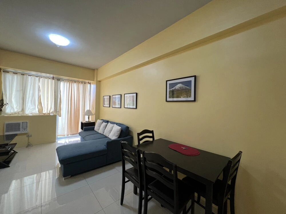 Photo - Del'S Condotel across NAIA Terminal 3