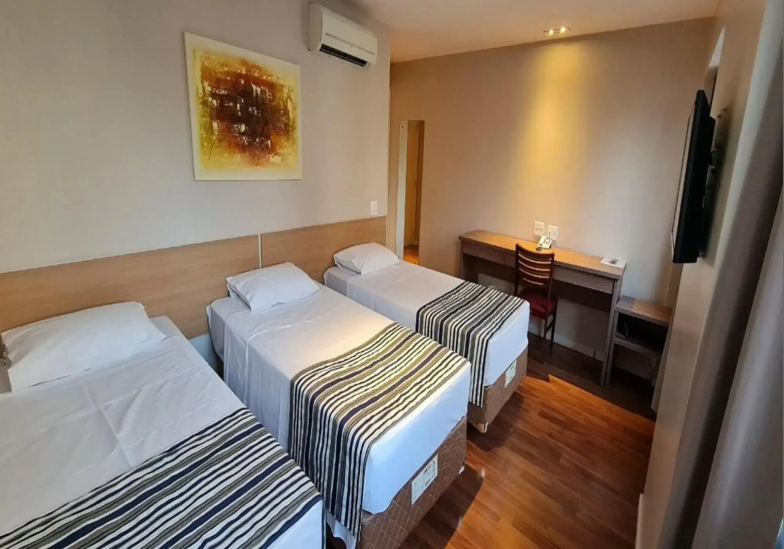 Foto - Hotel Nacional Inn Porto Alegre - by Nacional Inn - Próximo ao Complexo Hospitalar Santa Casa