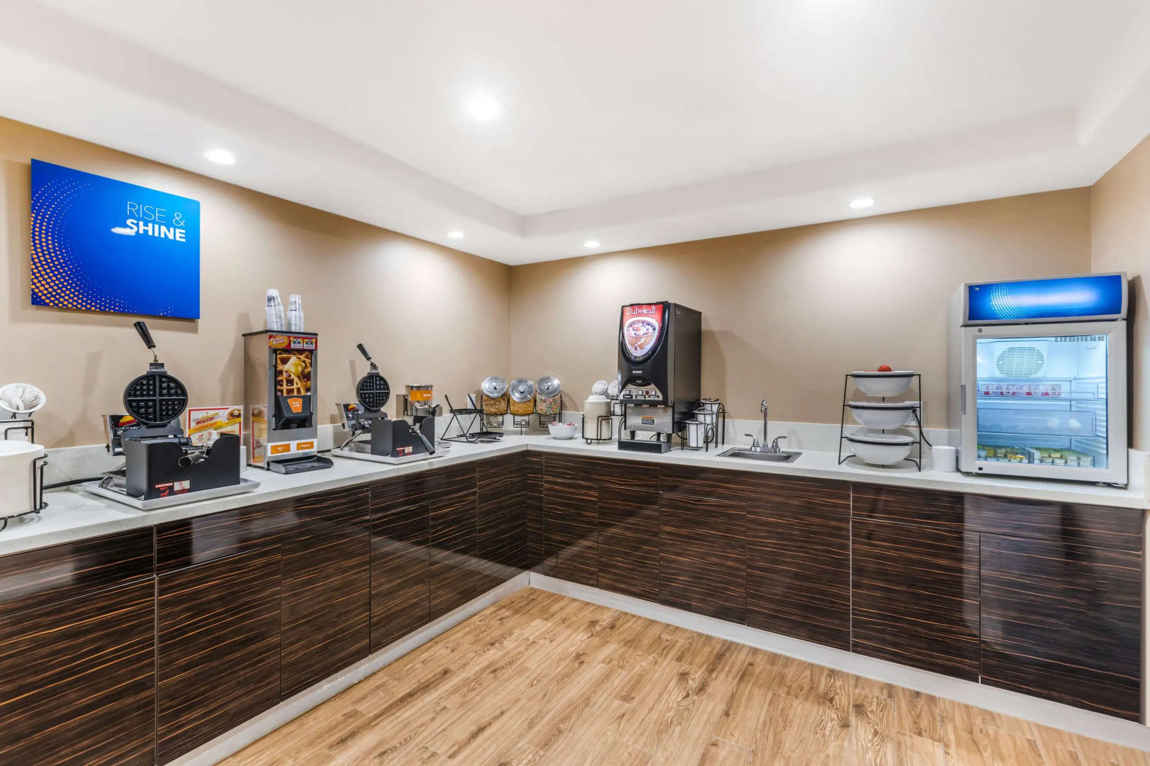 Foto - Comfort Inn Monterey Park - Los Angeles