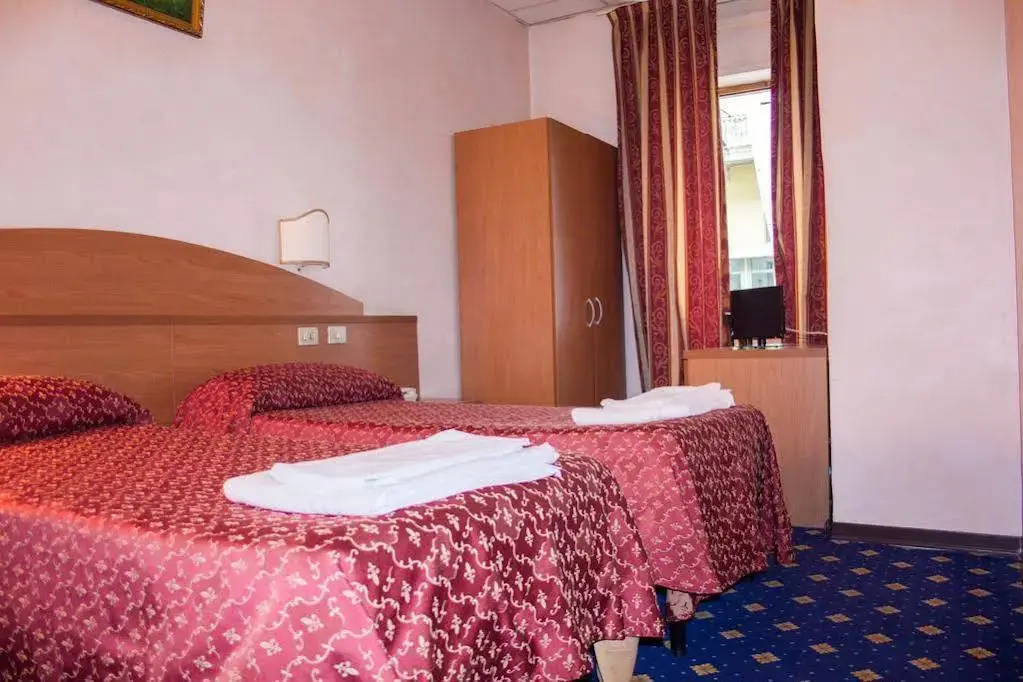 Photo - Taverna Dantesca