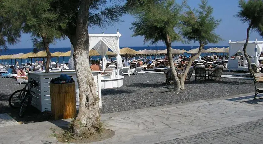 Foto - Finikas Santorini