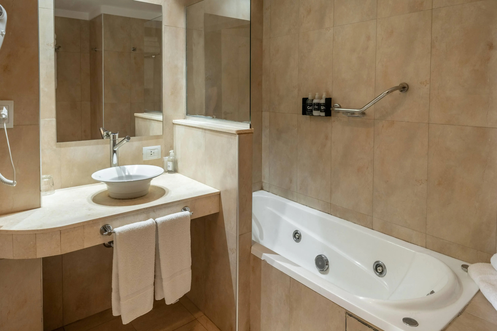 Photo - Dazzler by Wyndham Puerto Madryn