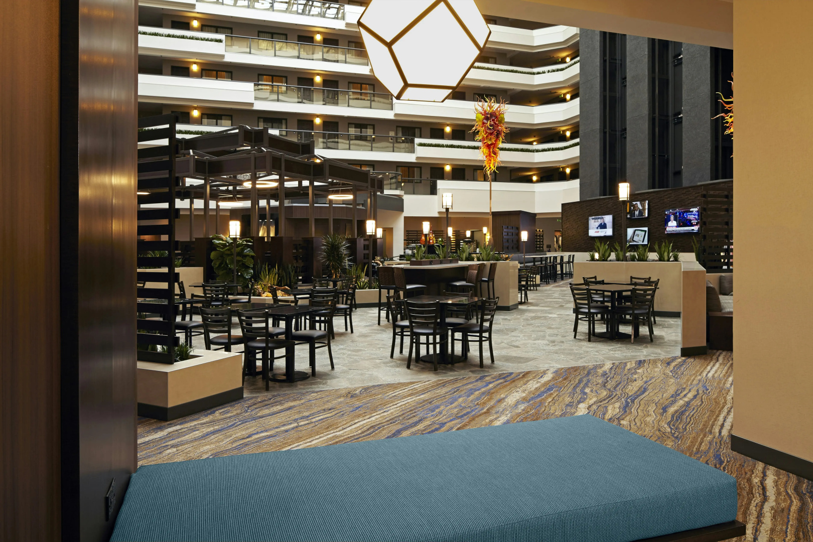 Photo - Embassy Suites by Hilton Los Angeles International Airport North