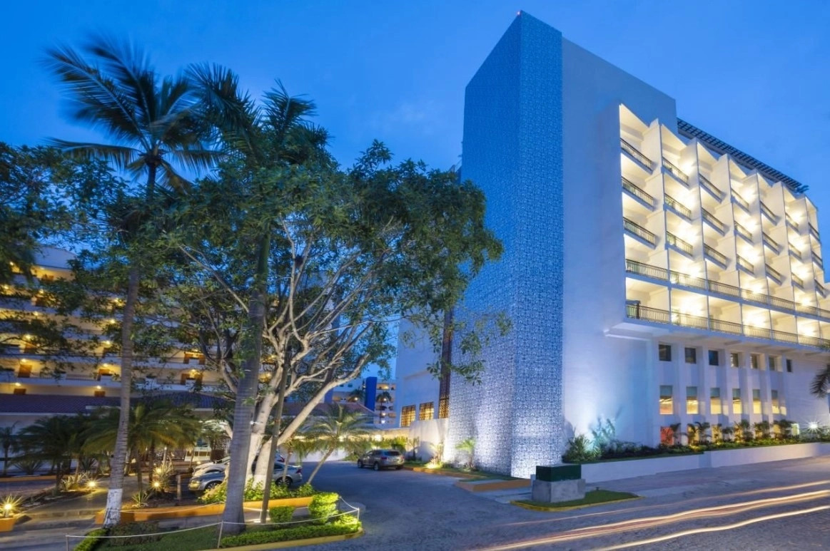 Photo - Crown Paradise Golden All Inclusive Resort - Adults Only