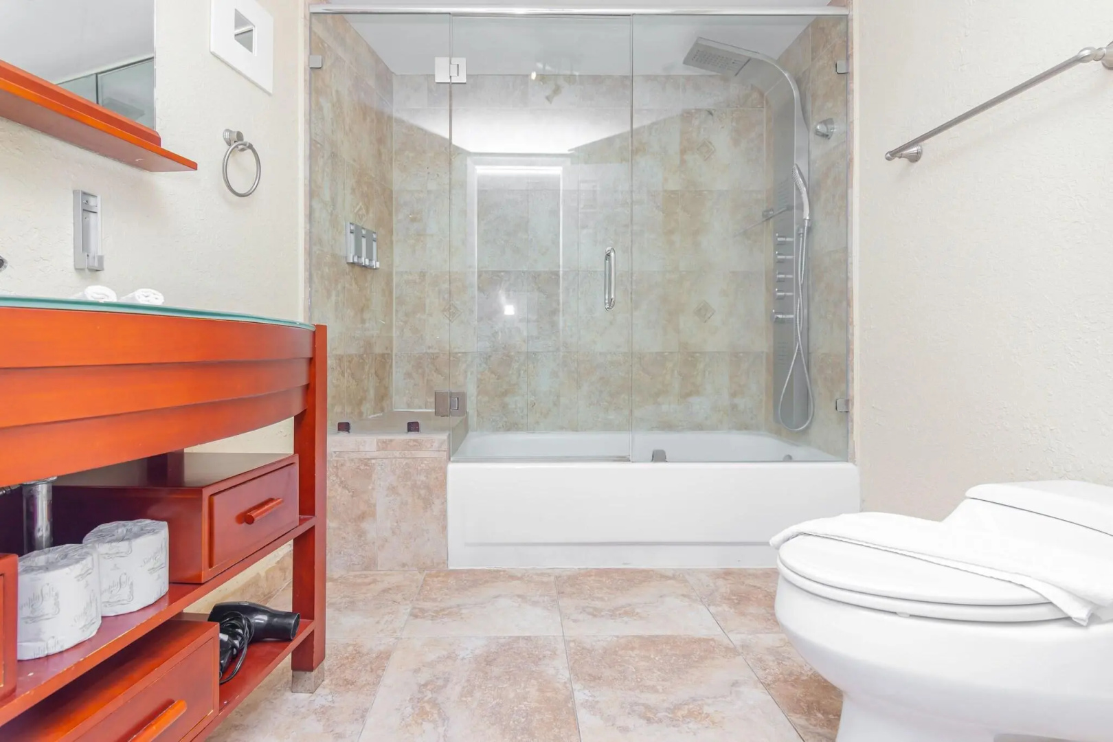 Photo - Girasole Apartments
