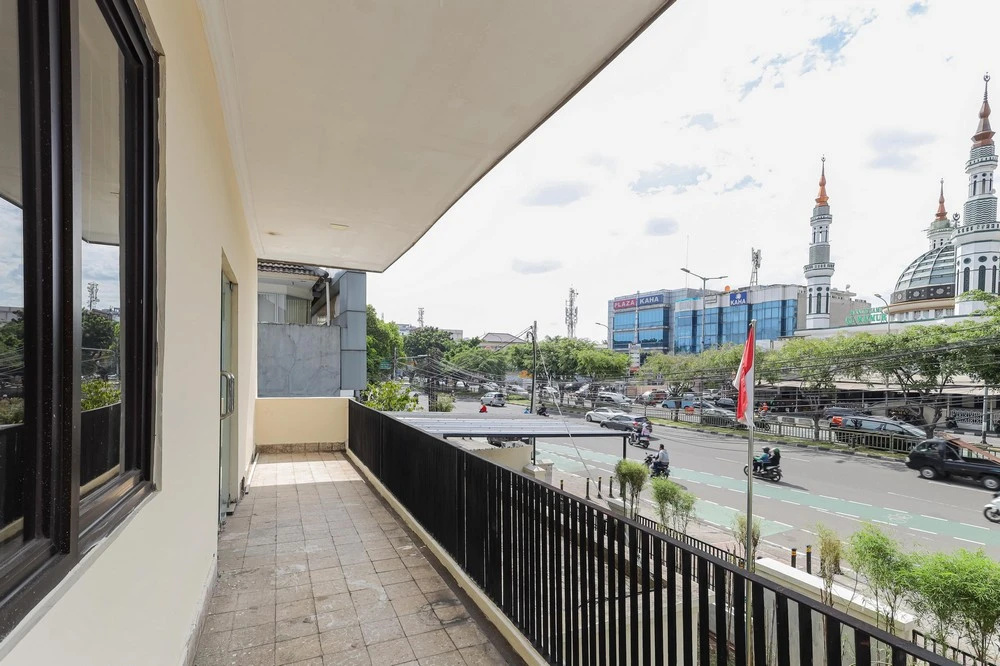 Photo - Urbanview Roemah Tebet by RedDoorz
