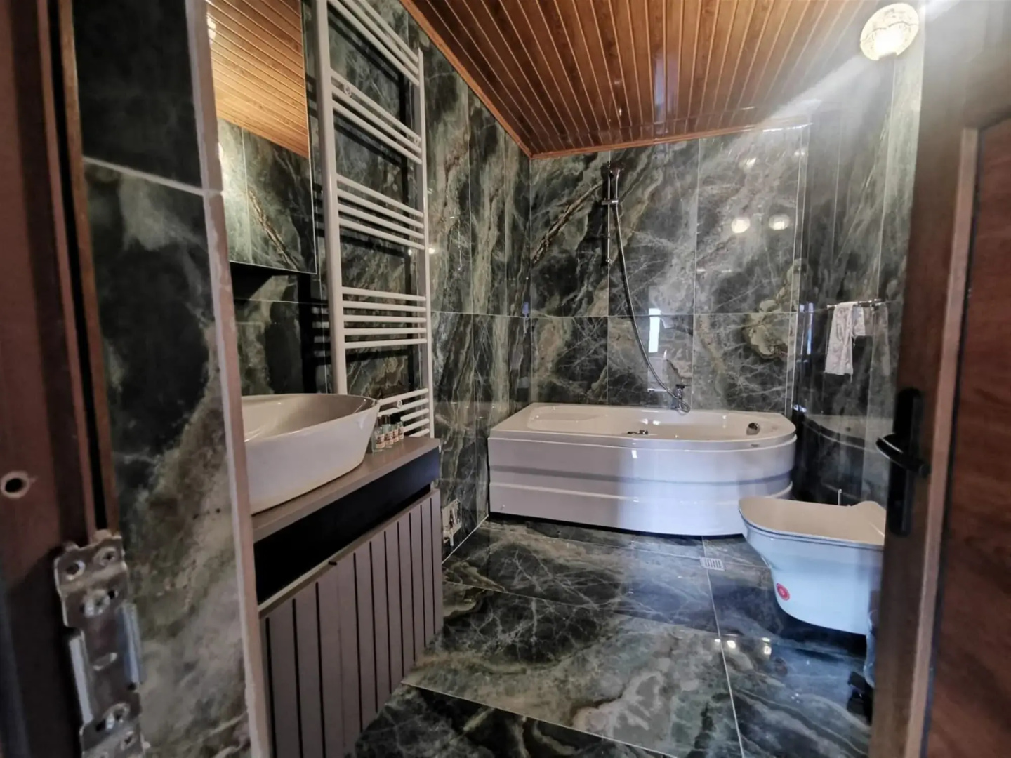 Photo - Falcon Cave Suites
