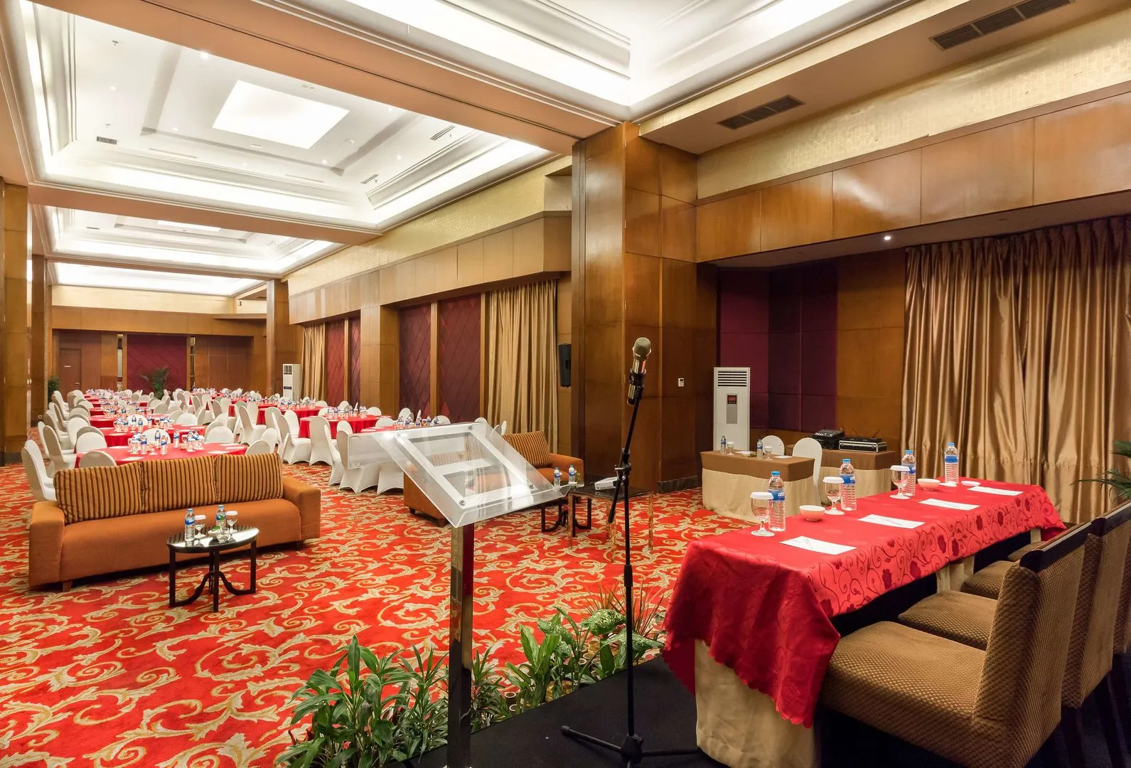 Foto - Best Western Mangga Dua Hotel & Residence