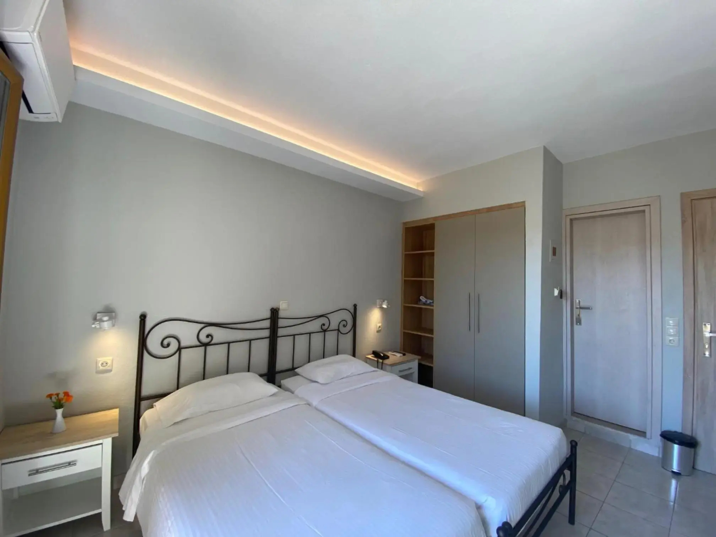 Foto - Louvre Hotel