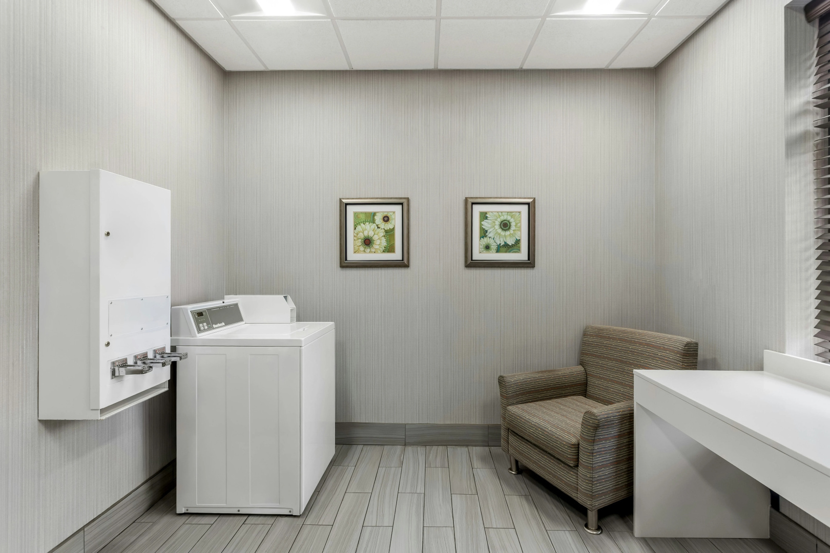 Photo - Hilton Garden Inn Bolingbrook I-55