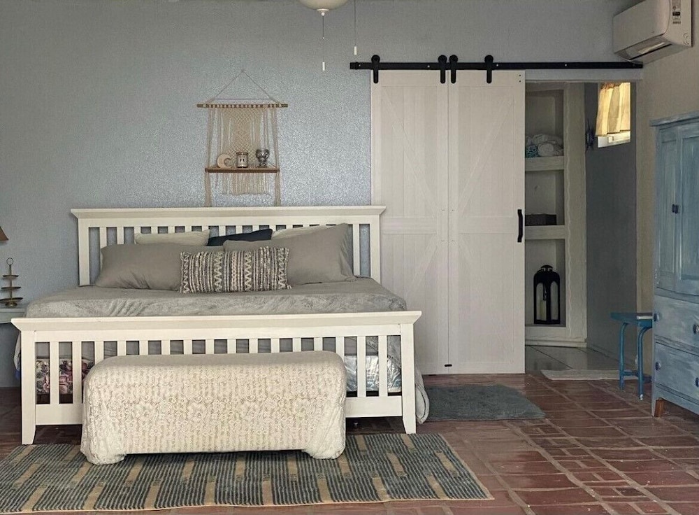 Serena Boutique Hotel