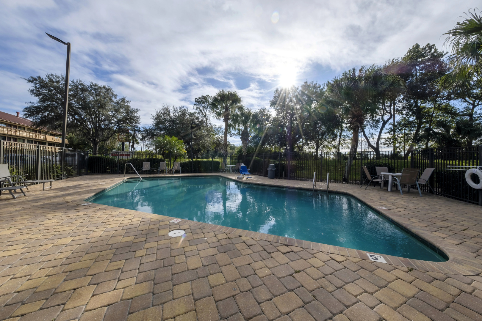 Photo - Red Roof Inn Tampa - Brandon