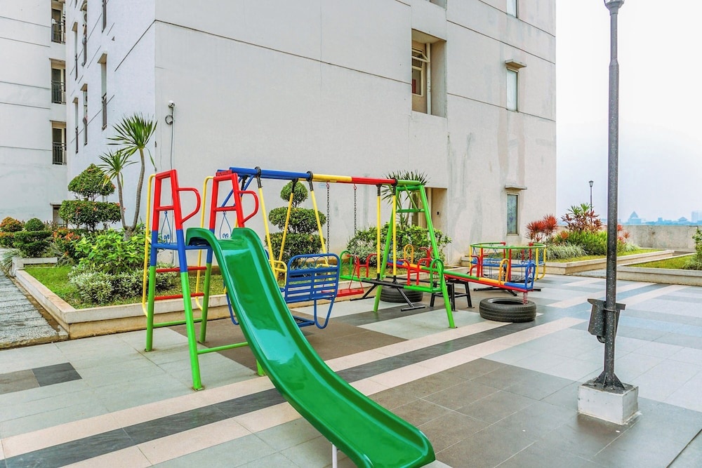 Good Deal And Homey Studio At Margonda Residence 4 Apartment