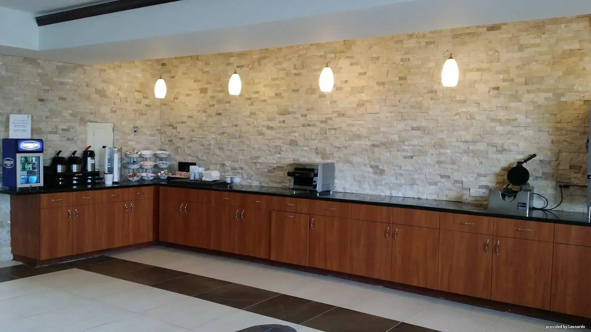 Photo - Best Western Oakbrook Inn