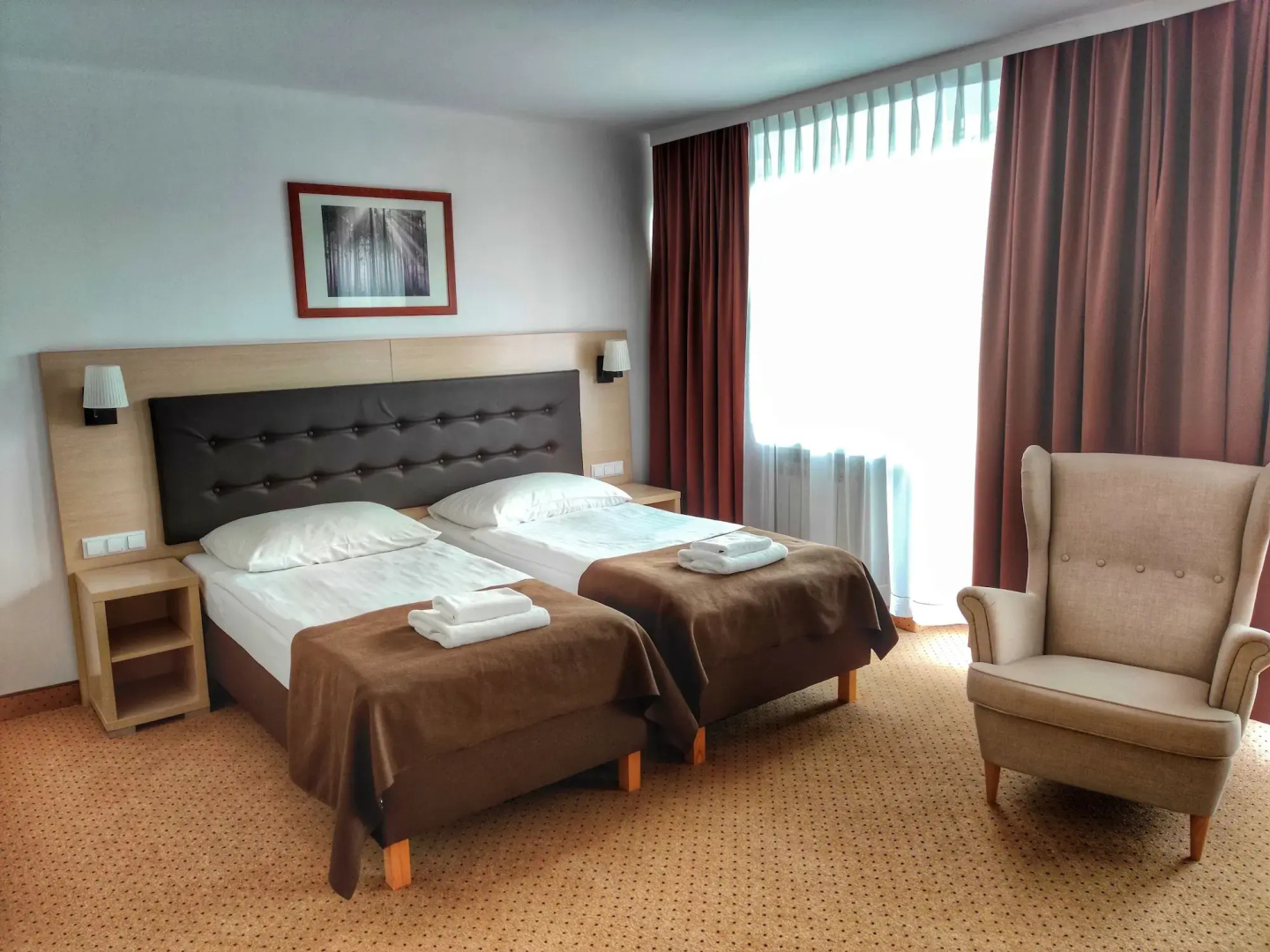 Photo - Hotel Logos