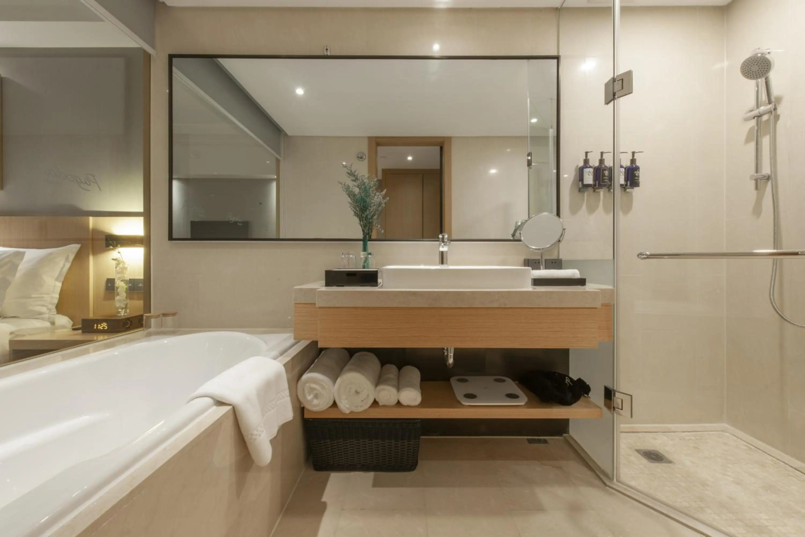 Photo - SSAW Pagoda Hotel Shanghai Baixia 