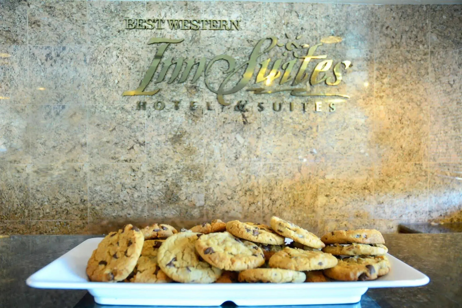 Foto - SureStay InnSuites Phoenix Hotel & Suites by Best Western