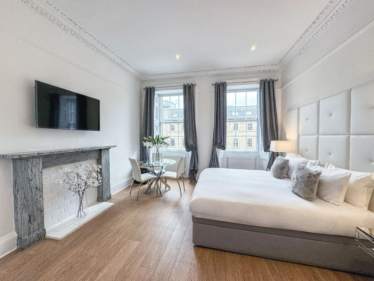 Photo - Hanover 71 Suites