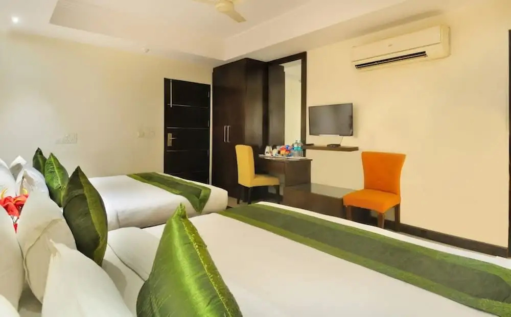 Foto - Hotel Ambrosia by Zenith - A-217, Road No 6, Block RZ, Mahipalpur