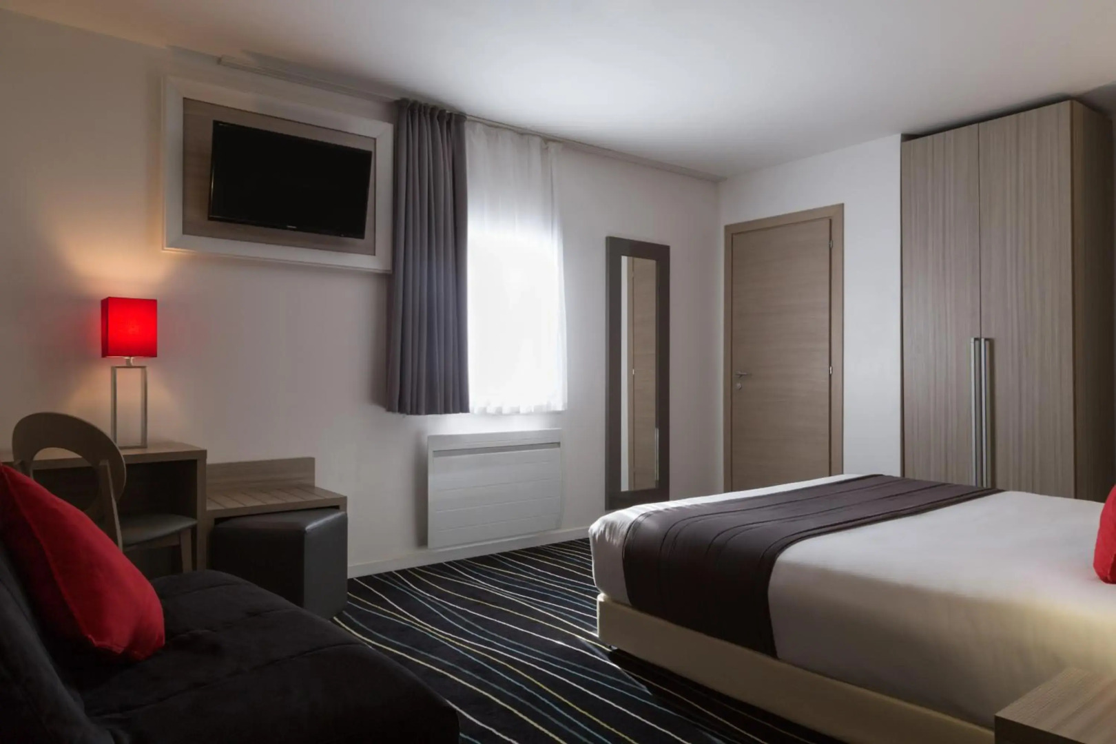 Foto - The Originals City, Marne-la-Vallée Est, Meaux ,GLASSY HOTEL