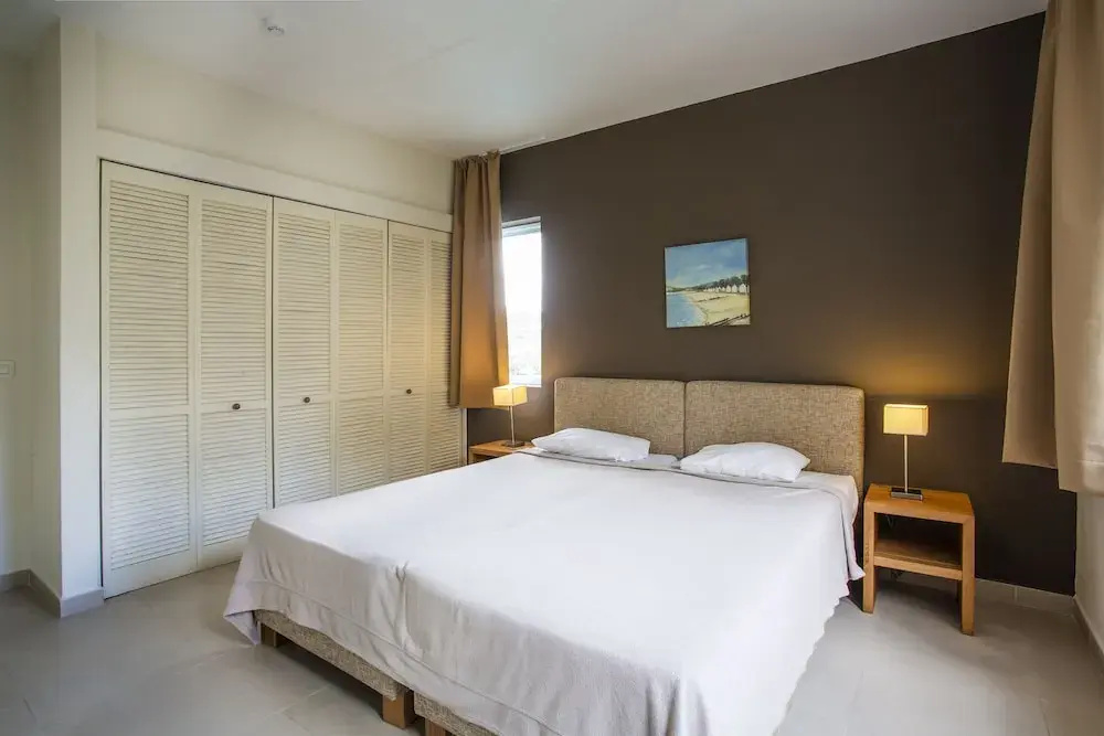 Photo - Blue Bay Beach Apartments