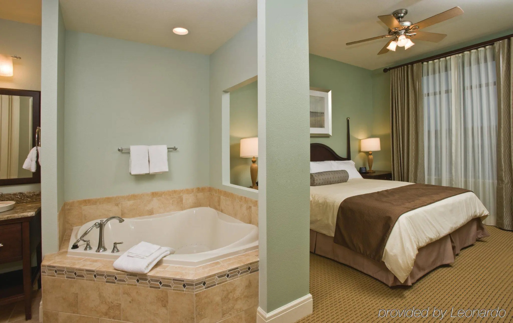 Photo - Club Wyndham National Harbor