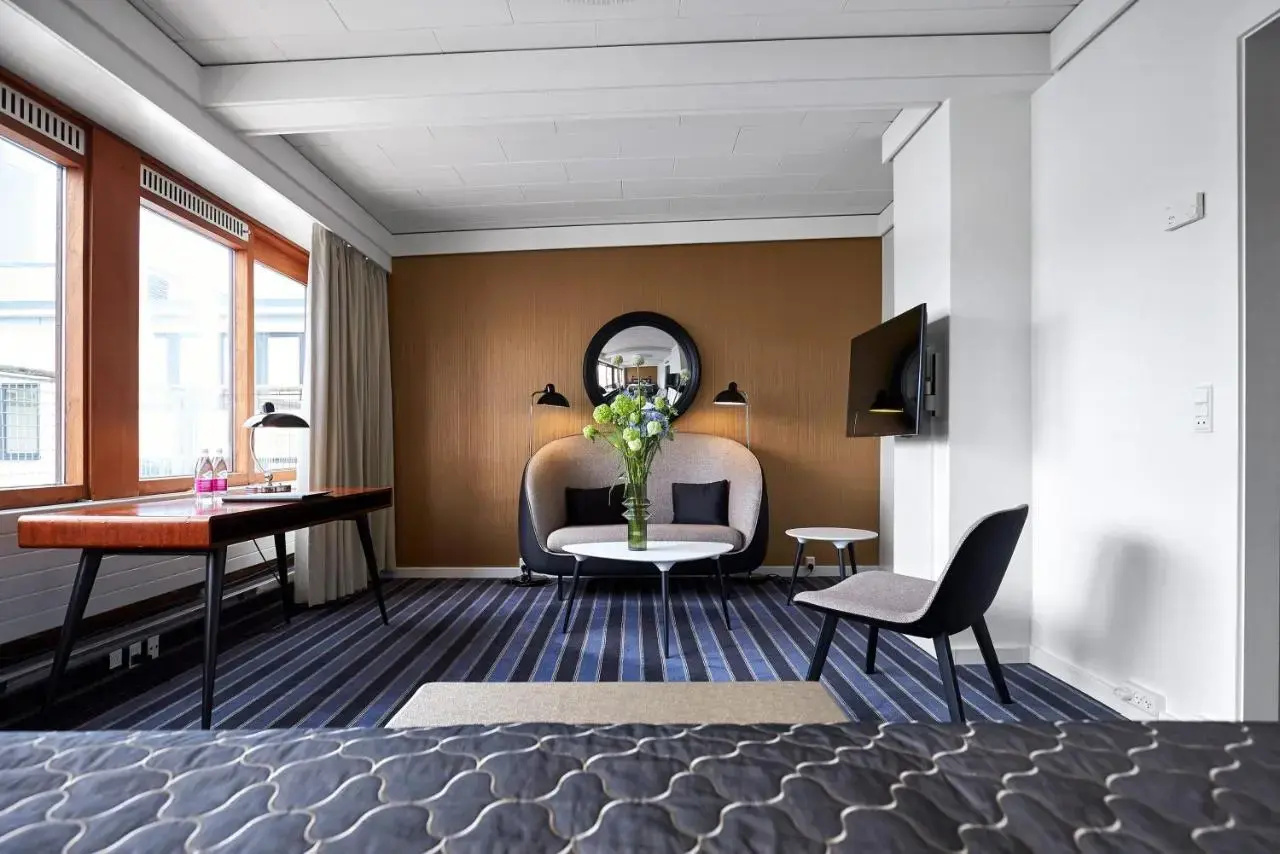 Photo - Imperial Hotel