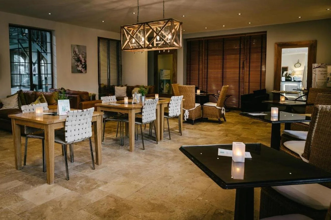 Photo - Rowton Hall Hotel and Spa