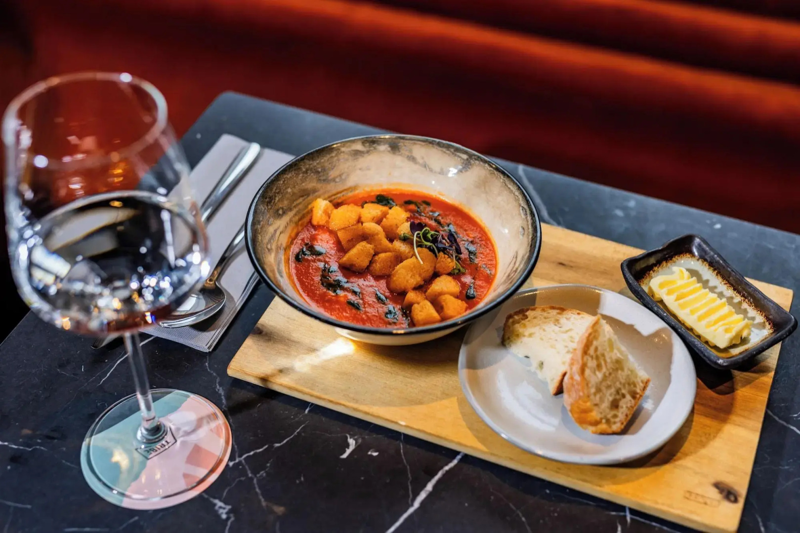 Foto - TRIBE Riga City Centre