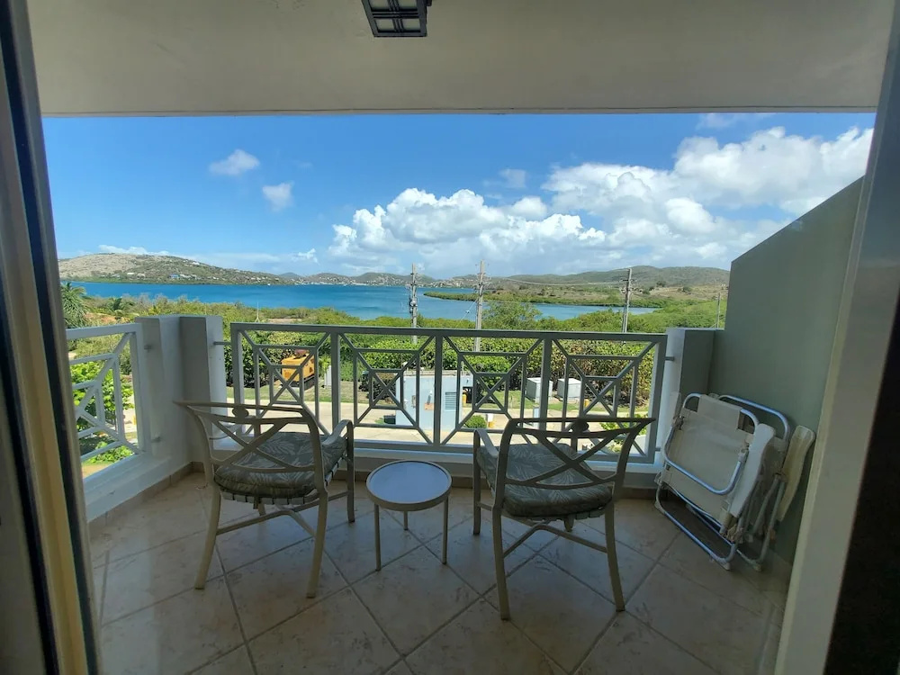 EliMar Bay View Apt