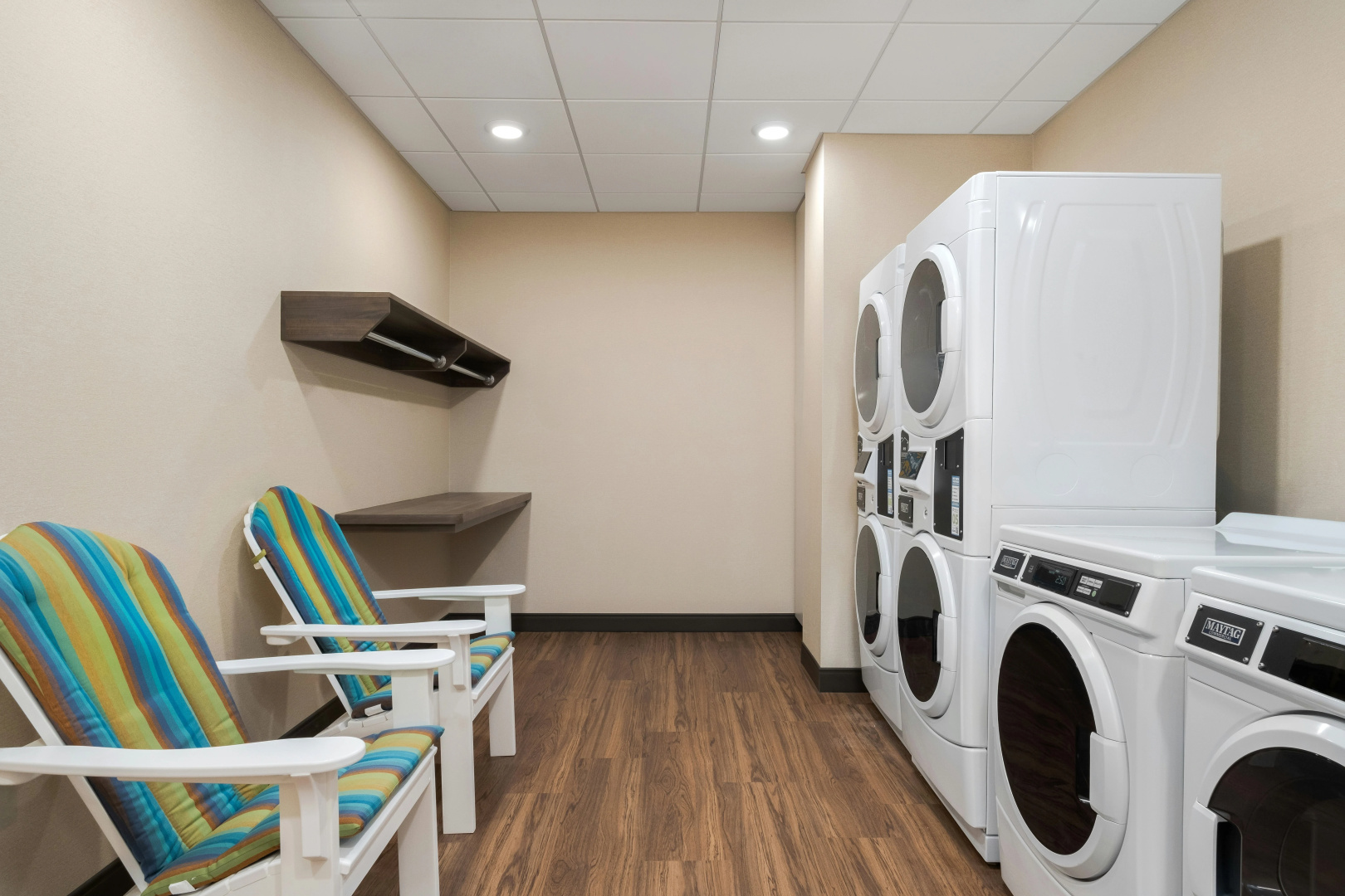 Photo - Home2 Suites BY Hilton Phoenix Midtown
